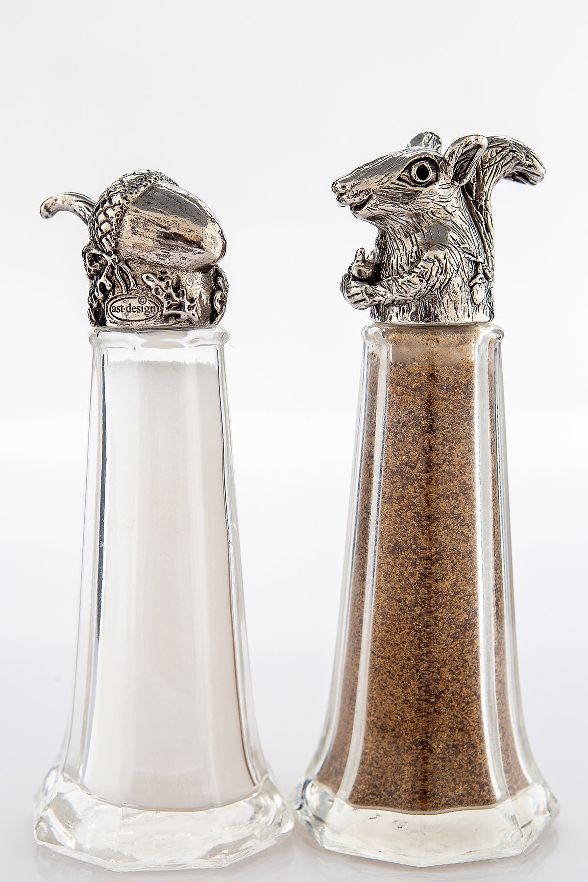 Acorn and Squirrel salt and pepper shaker set, handcrafted by German artist Thomas Leiblein. American pewter, made in the USA.