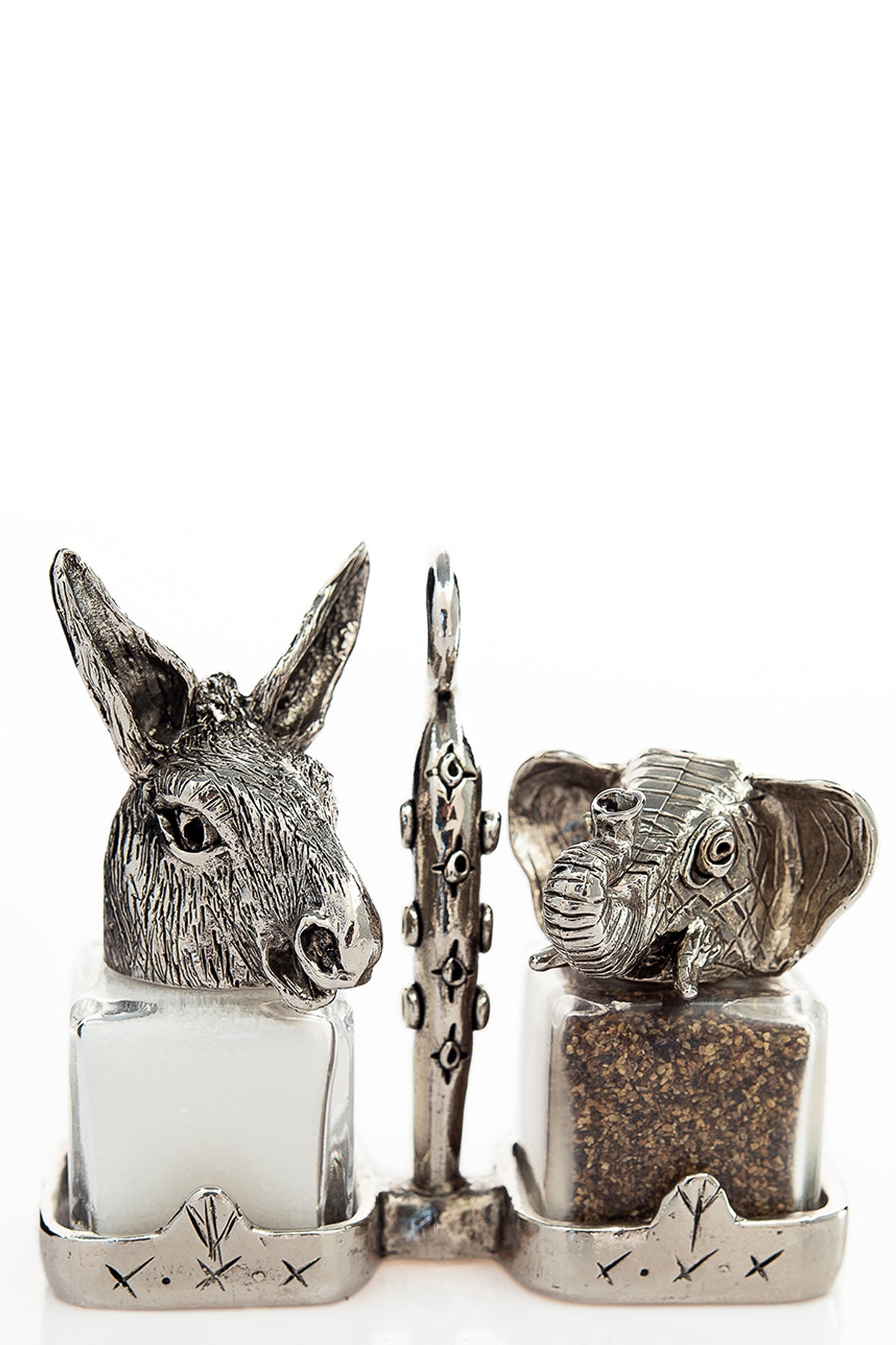 Donkey and Elephant salt and pepper shakers with a basket carrier, handcrafted by German artist Thomas Leiblein. American pewter, made in the USA.